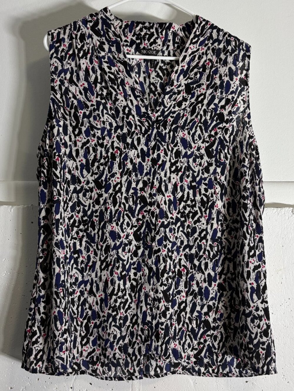 NIC+ZOE Abstract Print Sleeveless Blouse